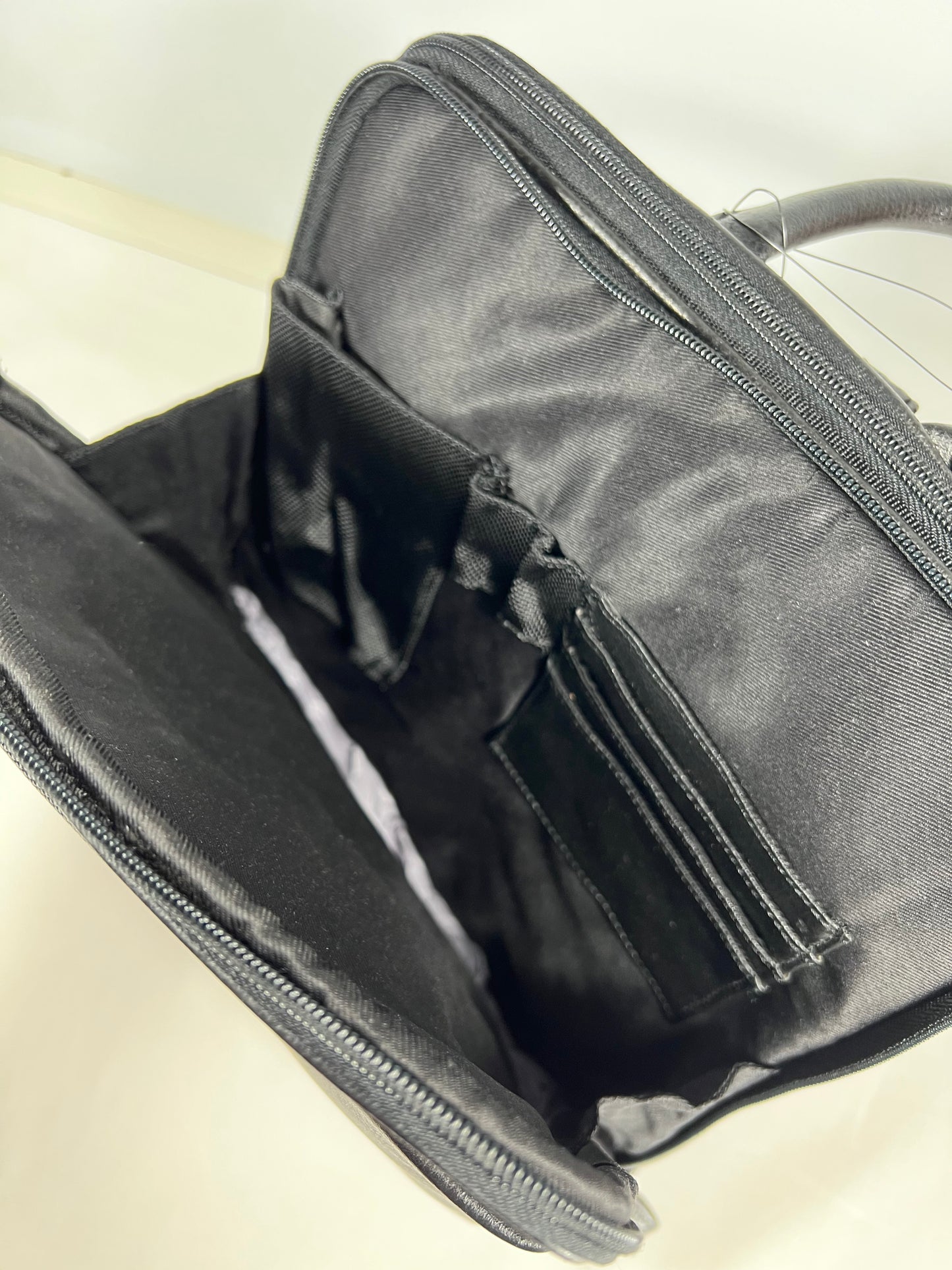 100% Genuine Leather Bag